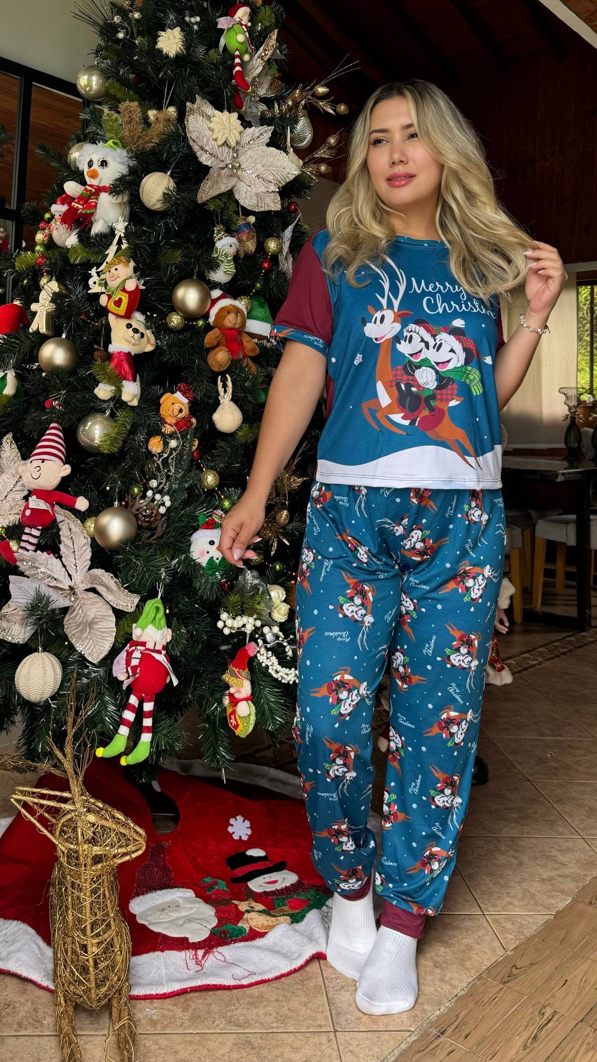 18020 JOGGER DAMA NAVIDAD