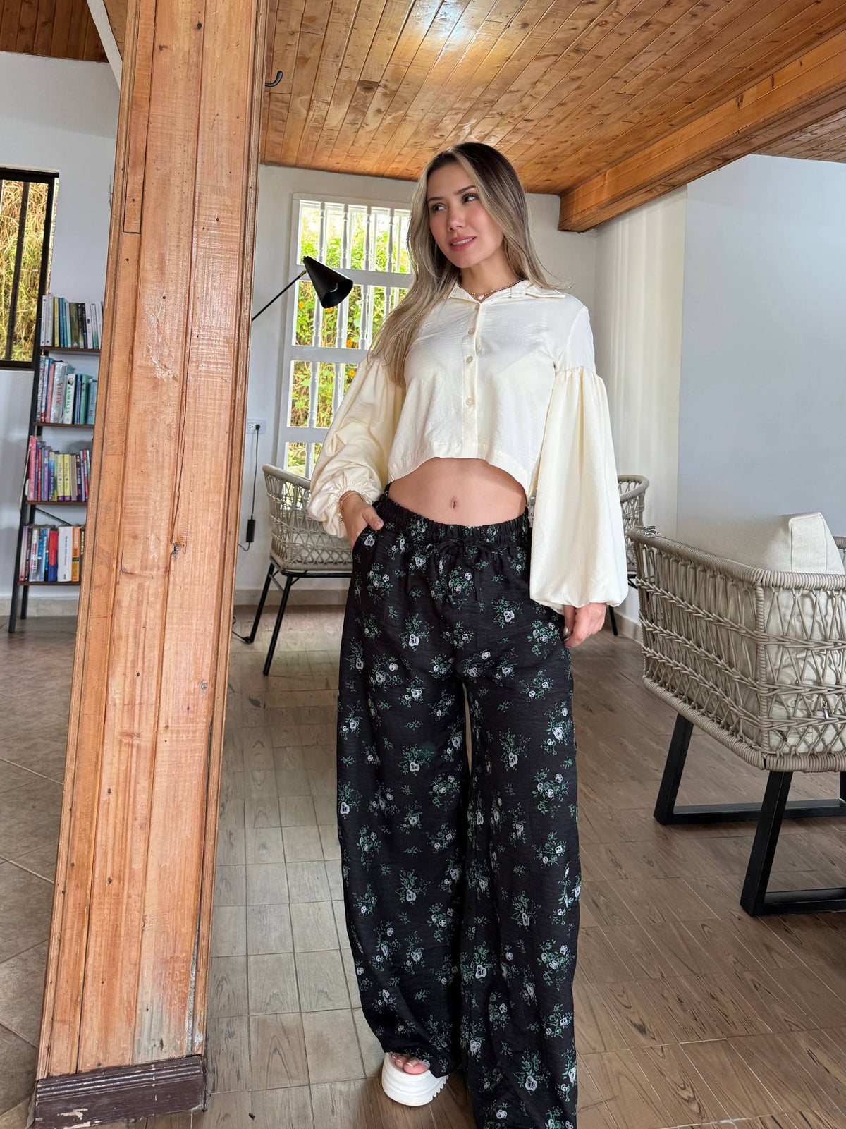 31116 PANTALON CHALIS FLOR