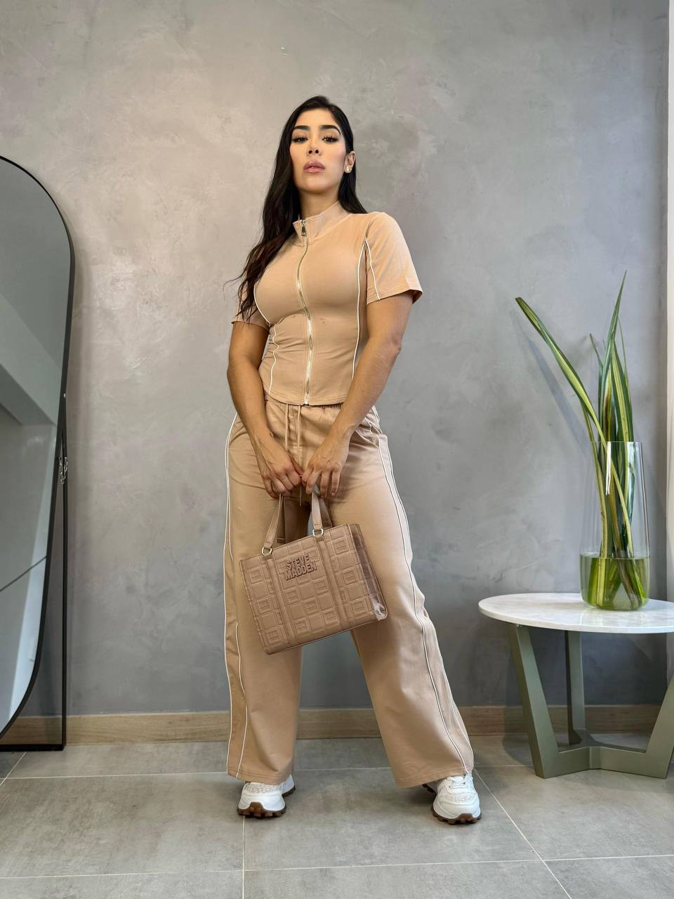 31024 CONJUNTO EMILI