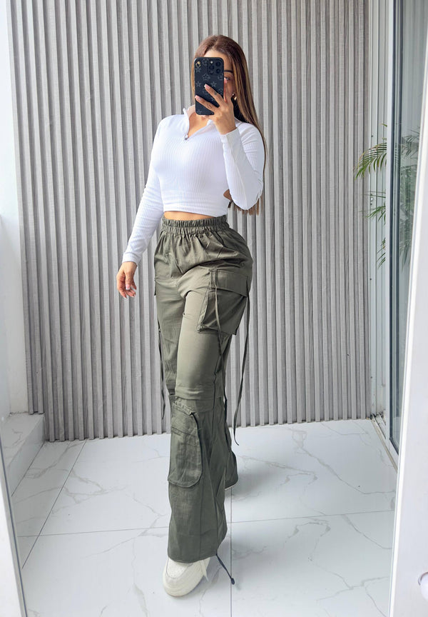 31047 PANTALON CARGO CAROLA