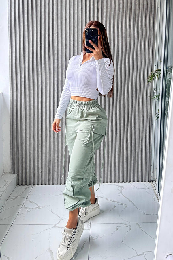 31047 PANTALON CARGO CAROLA
