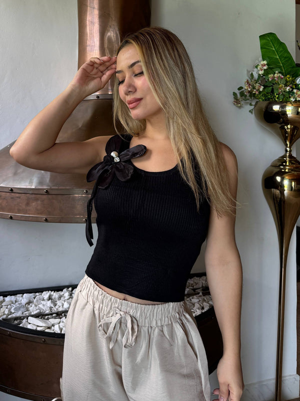 31051 BLUSA FLOR
