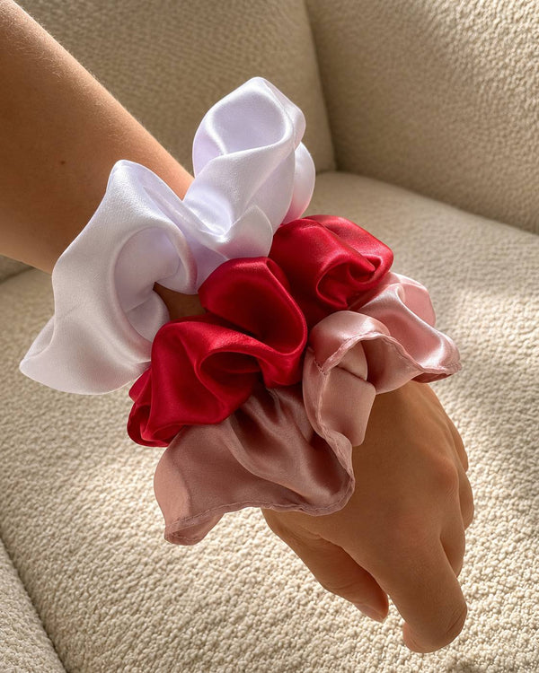18054 SCRUNCHIES
