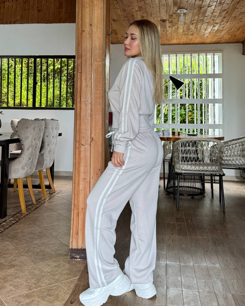 31063 CONJUNTO DEPORTIVO AURORA