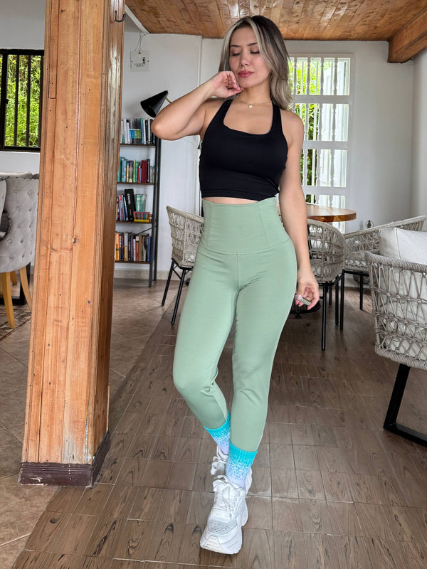 31098 LEGGINS COSTILLERO SUPLEX